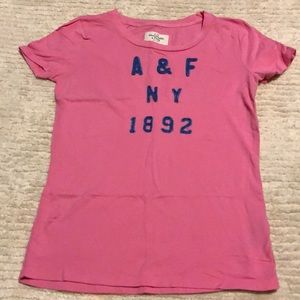 Abercrombie and Fitch tee